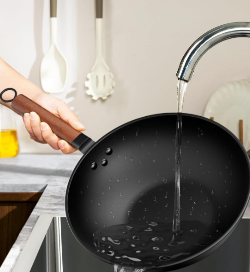 Carbon Steel Wok Pan with Lid and Spatula, Pre Seasoned Nonstick Flat Bottom Stir Fry Wok for Gas, Electric and Stovetop Cooking